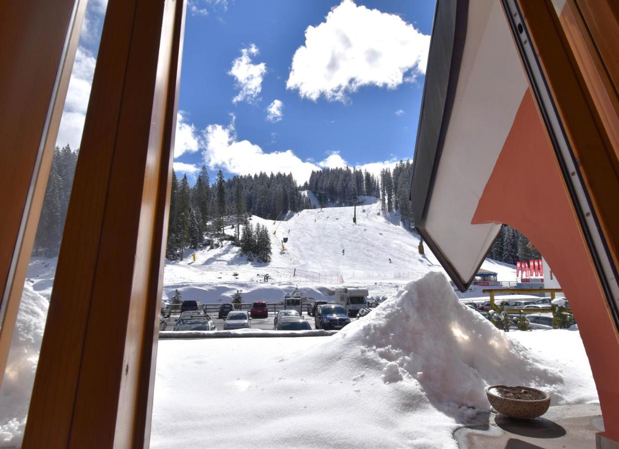 Ville Golf & Ski Мадона ди Кампильо Екстериор снимка
